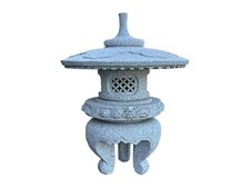 Lanterna cinese in pietra