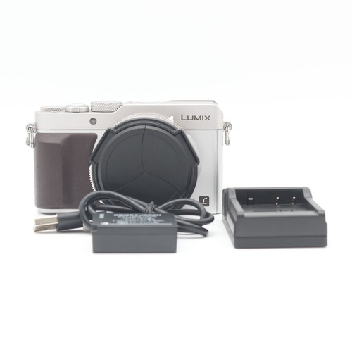 Fotocamera digitale compatta