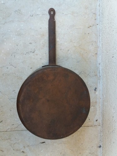 Vecchia pentola in -  pentola,  in