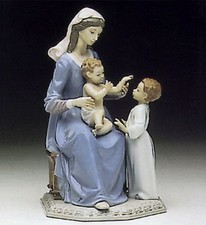 lladro Madonna Bambino