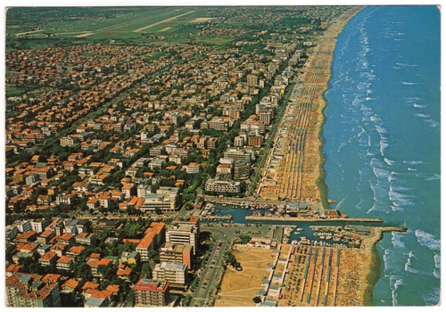 Riccione veduta aerea del - -,