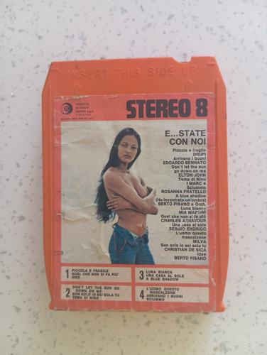 Cassetta stereo e - e,