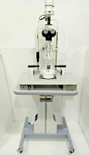 Lampada a fessura con lampada