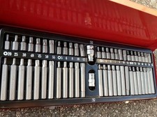 INSERTI PORTAINSERTI