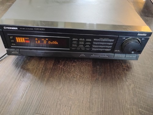 Pioneer cld 3070 laserdisc - pioneer, cld-3070