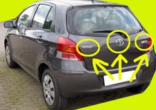 N.3 Fregi Stemmi Posteriori su portellone @ Toyota Yaris II Restyling 2009 2010