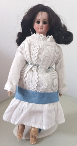 Rare petite poupée tête