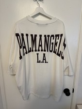 T-shirt bianca per college