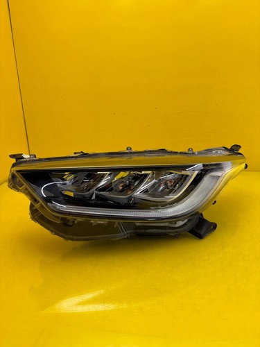 Toyota yaris full - iv, 4