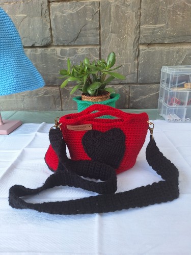 Borsa fatta mano uncinetto - fatta,