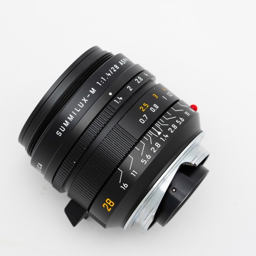 Leica summilux 28mm - leica,
