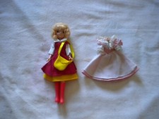 Lulù Angelo tra fiori