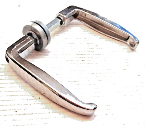 Maniglia per porte ferro - in,