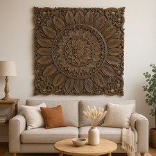 Scultura In Legno Di Suar