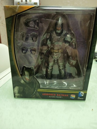 Mafex 023 batman - mafex, no.023