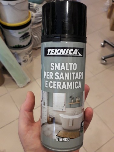 Smalto spray per - per, e