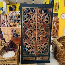 Armadio etnico artigianale