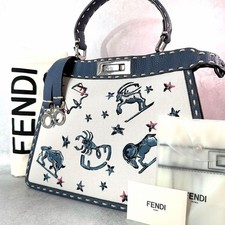 Borsa FENDI: Peekaboo Medium
