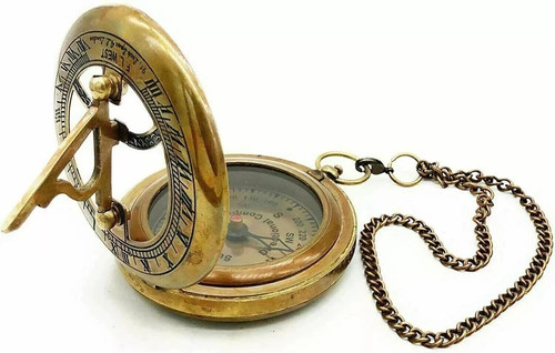 Antica bussola calendario