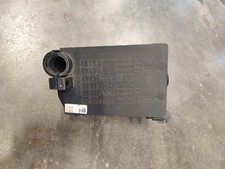 Scatola porta fusibili vano