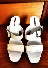 sandali prada Vernice