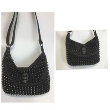 BORSA NERA Teschio Borchie