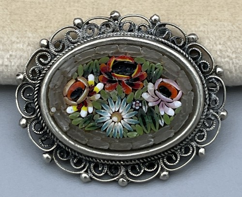 Spilla floreale micro mosaico
