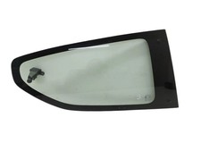 Nissan Pixo 2010 finestrino