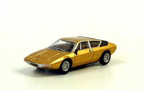 Lamborghini urraco met gold - lamborghini, met.gold