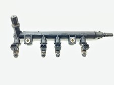 DISTRIBUTORE CARBURANTE PER