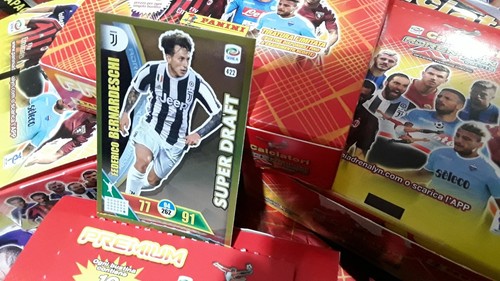 Card adrenalyn calciatori - card,