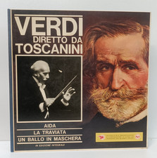TOSCANINI DIRIGE VERDI CON