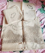 Tovaglia ricamo Cantù in lino