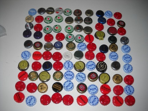 Lotto 100 tappi - 100, di
