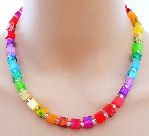 Collana catenina cubo - , resina