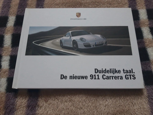 Porsche 911 carrera gts - 911,