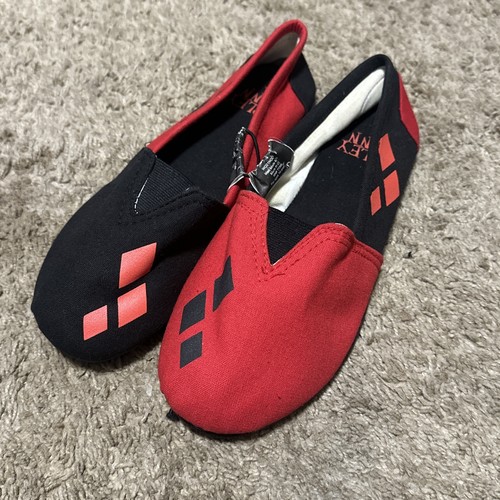 Nuove scarpe basse comics - nuove,