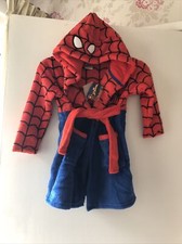 F&F MARVEL SPIDER - ABITO DA