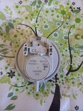 PRESSOSTATO ARIA HUBA  100/72