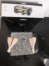 Raclette 4 Persone Pietra Ollare E Alluminio Pressofuso Con 4 Palette E Spatole