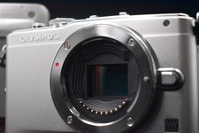 [US Duty Paid] Olympus Pen