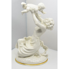 HUTSCHENREUTHER Statuina