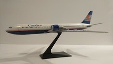 MODELLINO AEREO DI LINEA IN PLASTICA CON SUPPORTO DA MONTARE CANADIEN