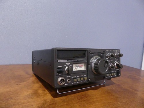 Ricetrasmettitore radioamatore
