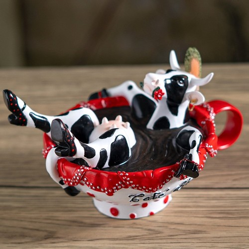 Nuova statuina cow parade - nuova,