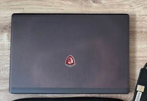 Msi 1773 gaming laptop - msi,