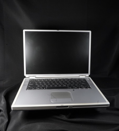 Apple powerbook titanium - apple,