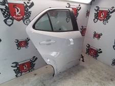 PORTIERA PORTA SPORTELLO POSTERIORE DX TOYOTA YARIS CROSS
