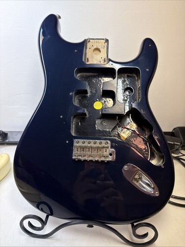 Corpo fender stratocaster mim - fender,