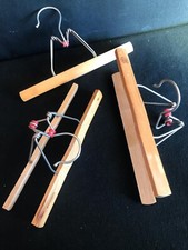 stampelle in legno di faggio per pantaloni marca Reguitti